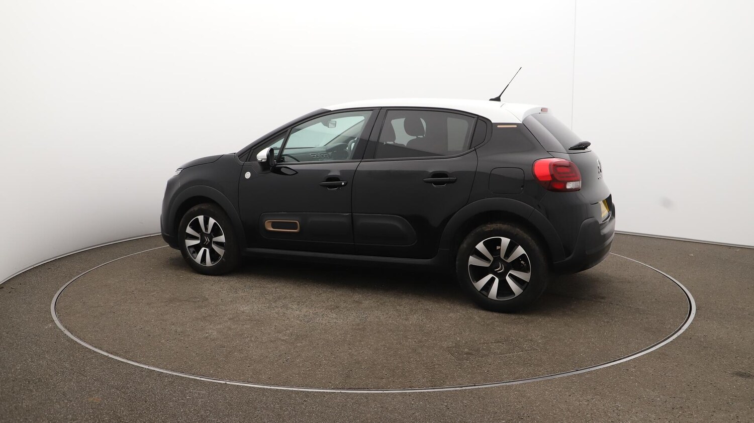 Used Citroen C3 2023 for sale - 76613254: Photo 48