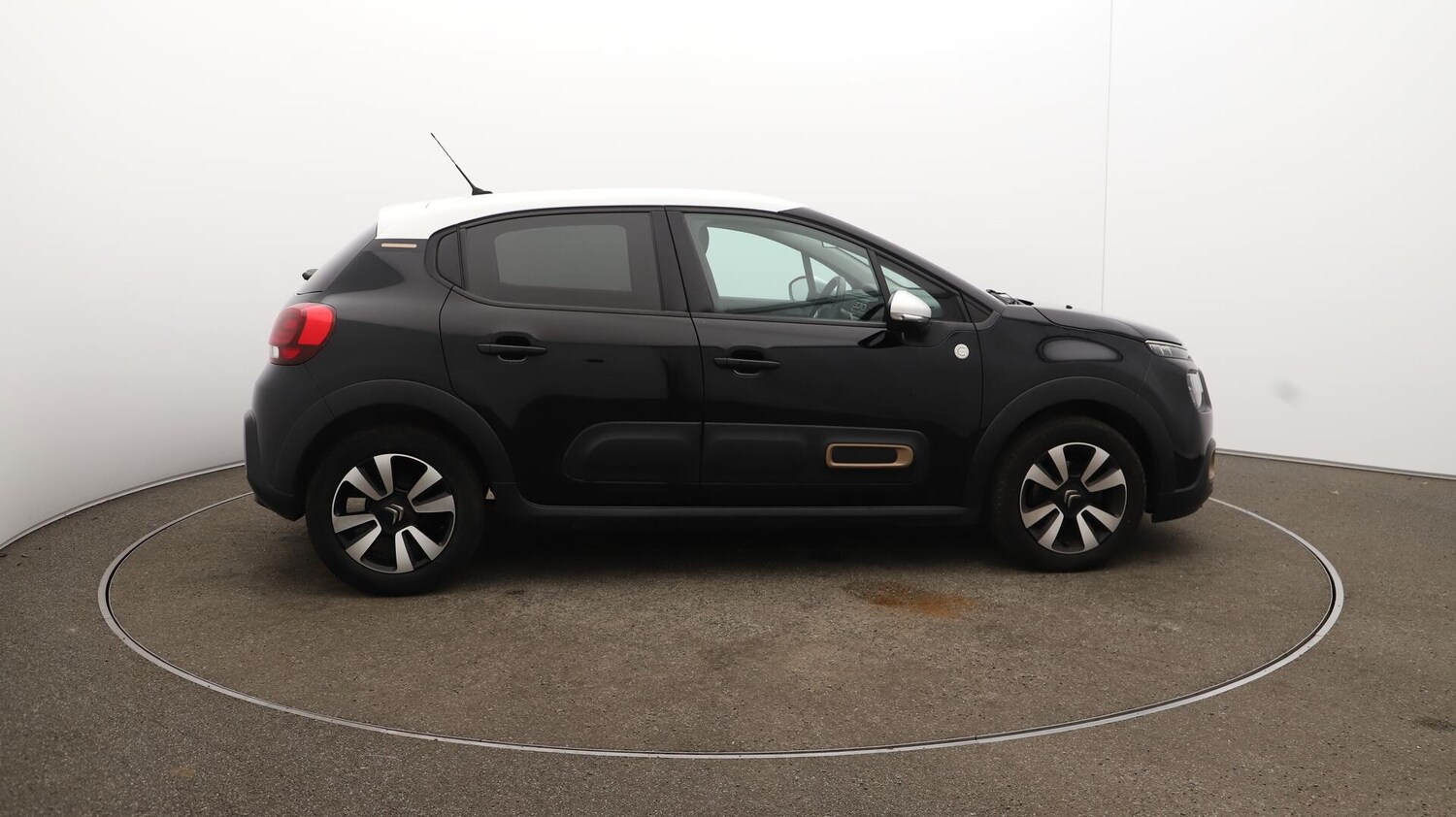 Used Citroen C3 2023 for sale - 76613254: Photo 51