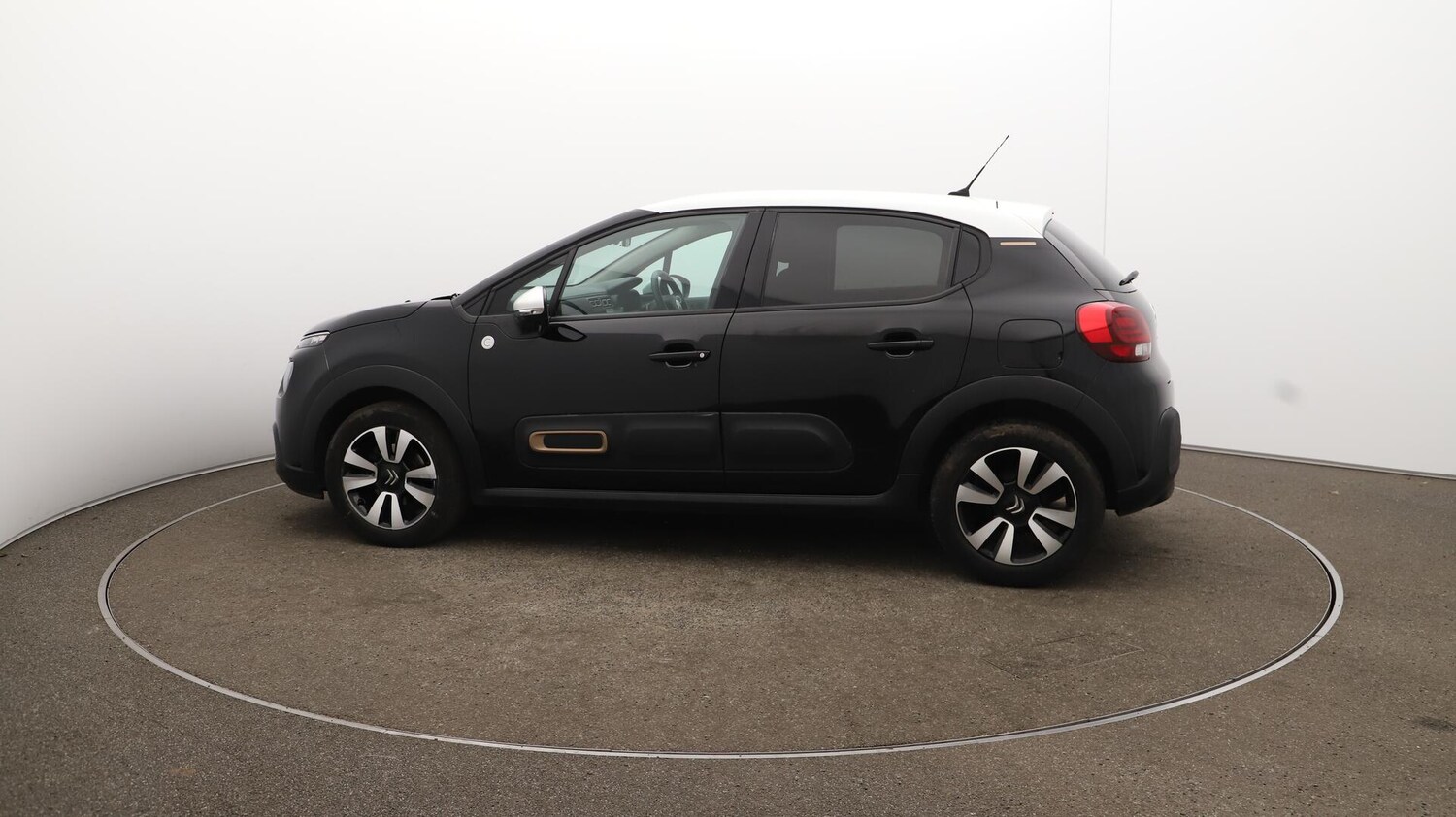 Used Citroen C3 2023 for sale - 76613254: Photo 59