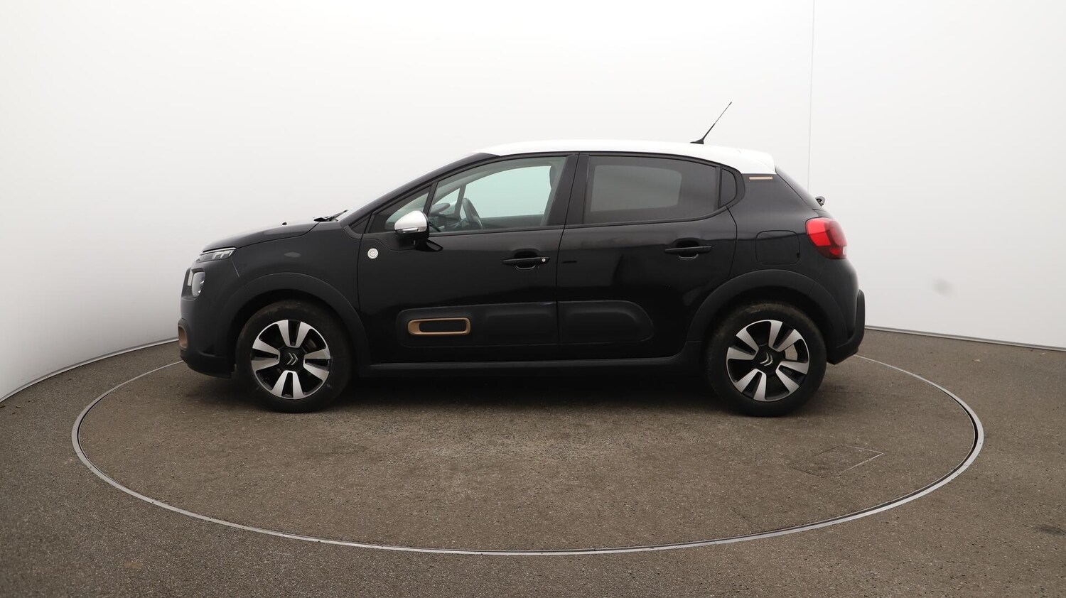 Used Citroen C3 2023 for sale - 76613254: Photo 65