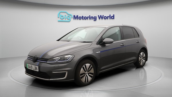 Used Volkswagen Golf 2019 for sale - 76152017: Photo 3