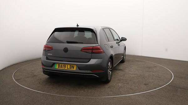 Used Volkswagen Golf 2019 for sale - 76152017: Photo 40