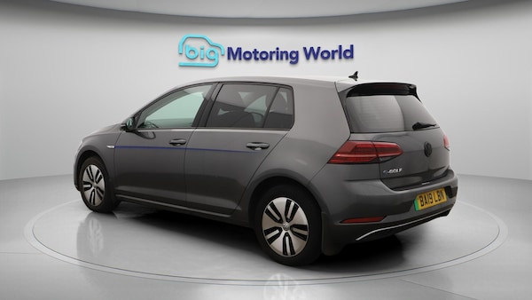 Used Volkswagen Golf 2019 for sale - 76152017: Photo 5