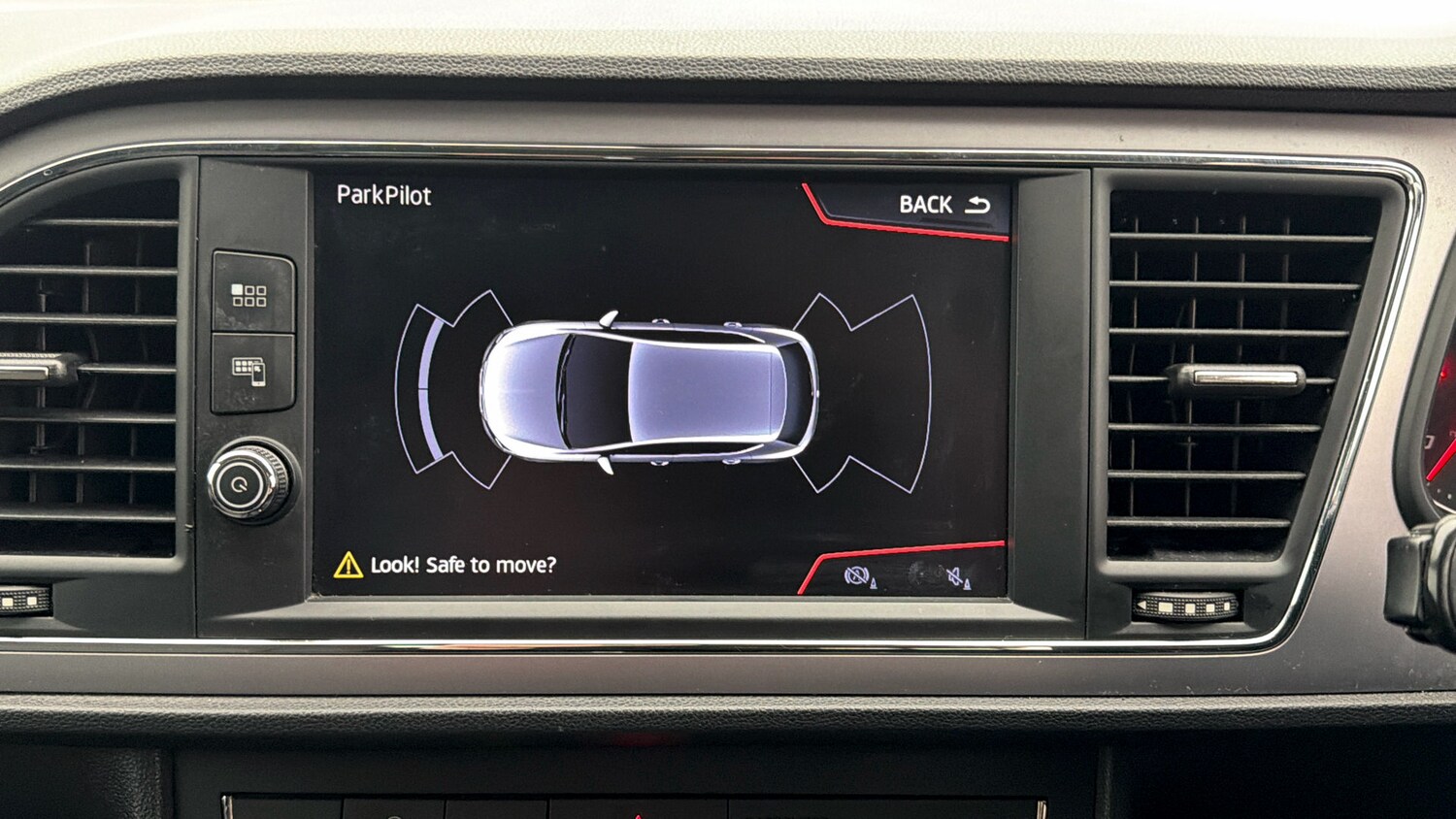 Used SEAT Leon 2019 for sale - 77938470: Photo 26