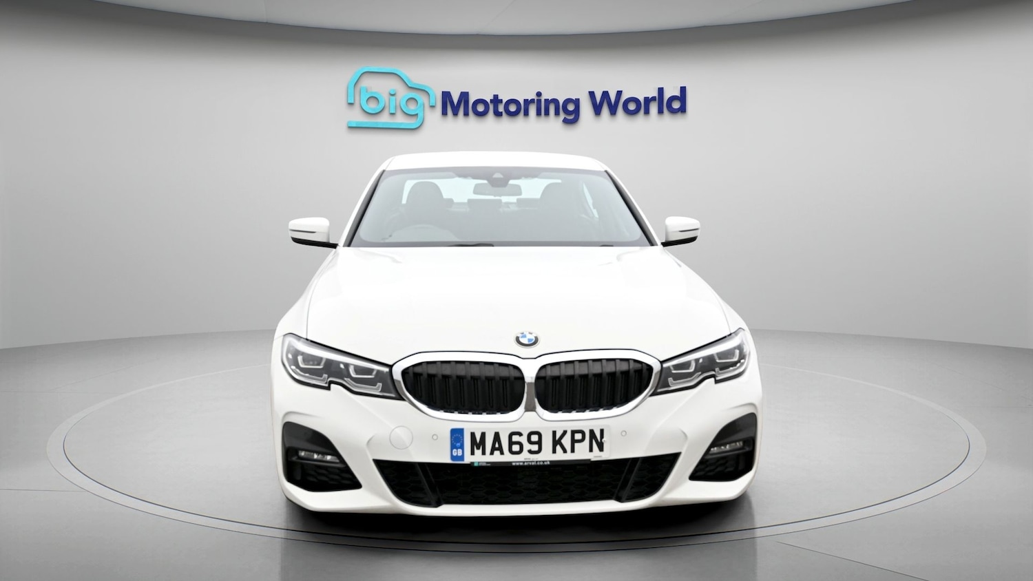 Used BMW 3 Series 2019 for sale - 78004768: Photo 2