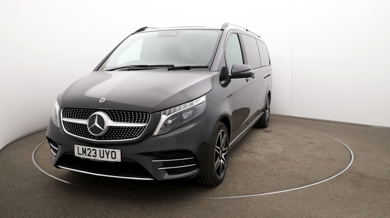 Used Mercedes-Benz V-Class 2023 for sale - 76919888: Photo 31