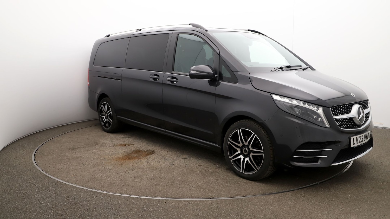 Used Mercedes-Benz V-Class 2023 for sale - 76919888: Photo 37