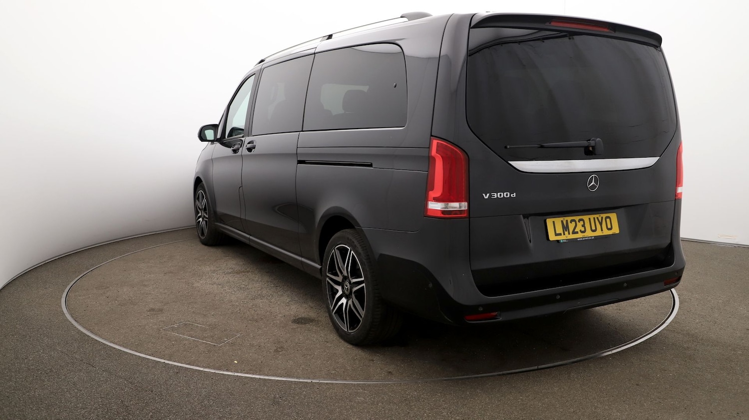 Used Mercedes-Benz V-Class 2023 for sale - 76919888: Photo 55