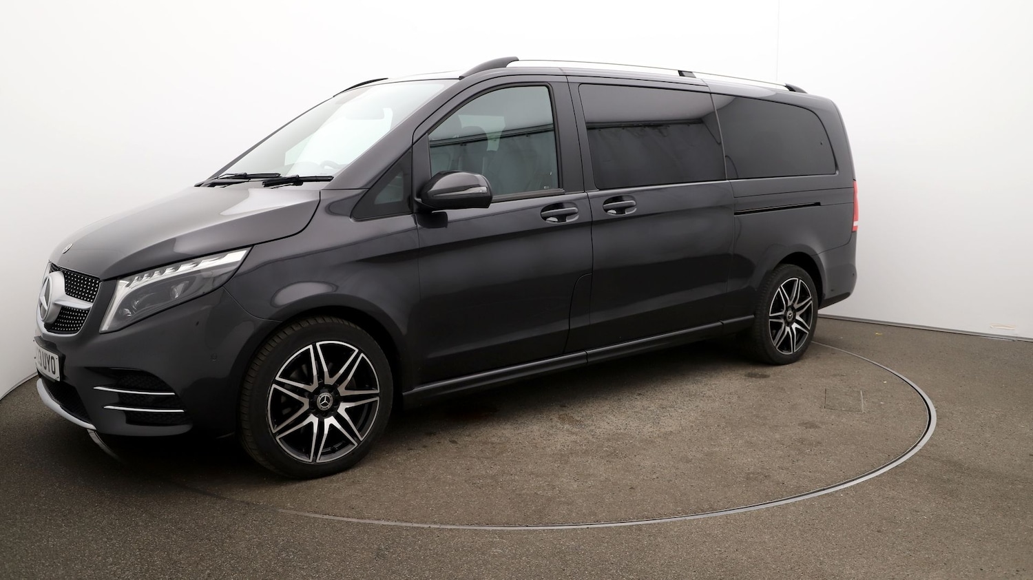 Used Mercedes-Benz V-Class 2023 for sale - 76919888: Photo 61