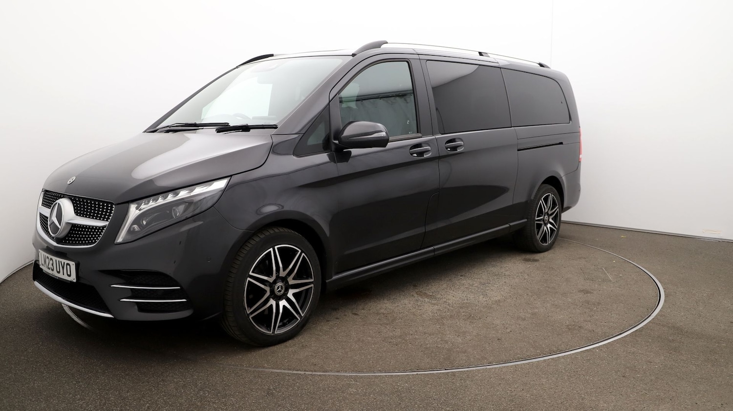 Used Mercedes-Benz V-Class 2023 for sale - 76919888: Photo 62