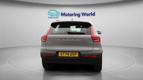 Used Volvo XC40 2024 for sale - 75782129: Photo 7