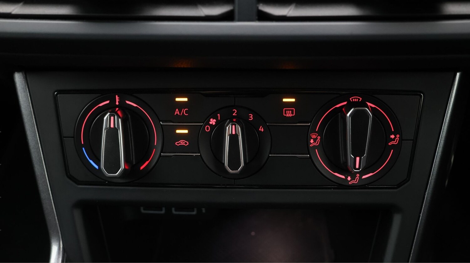 Used Volkswagen Polo 2019 for sale - 77618624: Photo 12