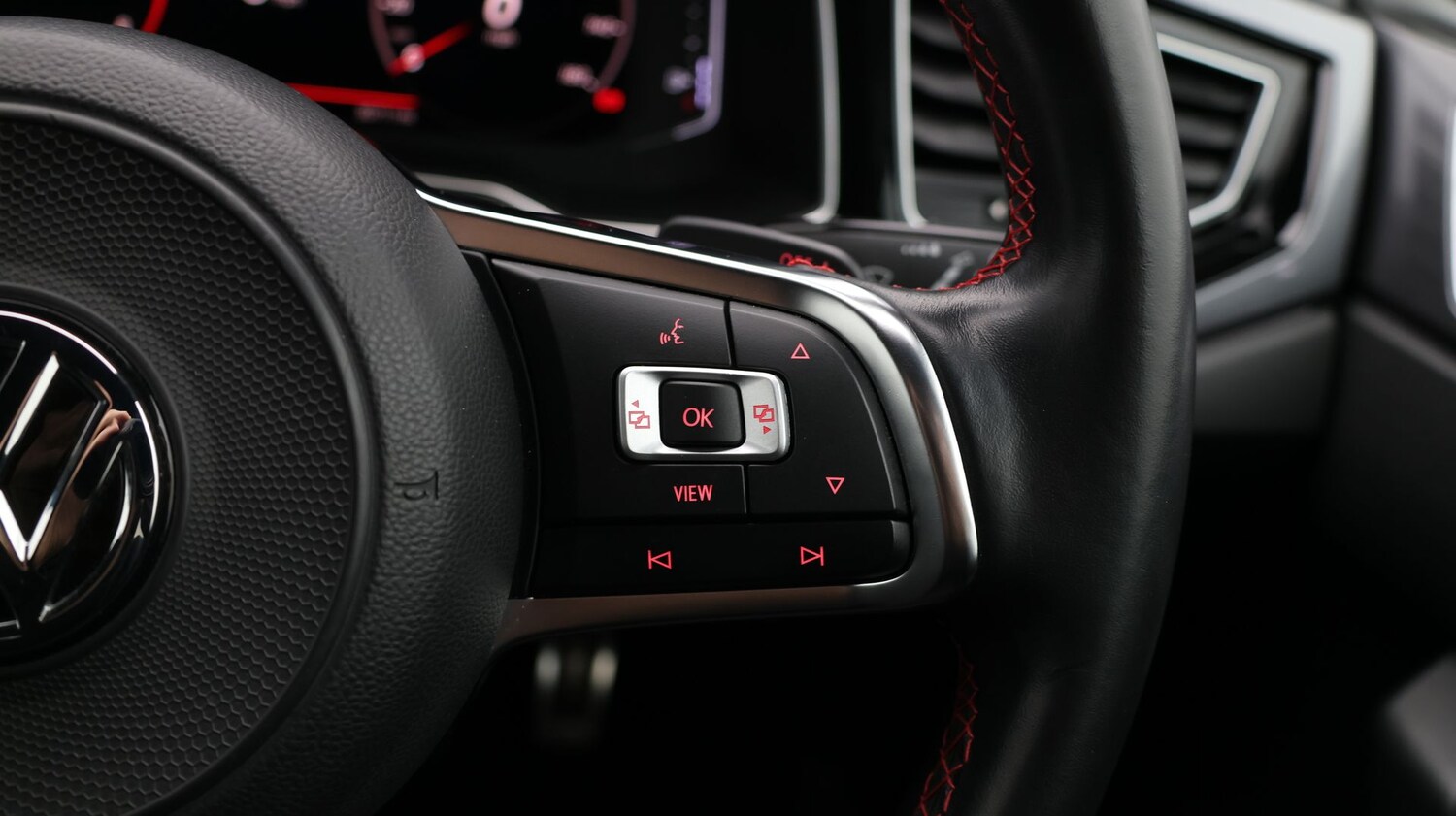 Used Volkswagen Polo 2019 for sale - 77618624: Photo 24