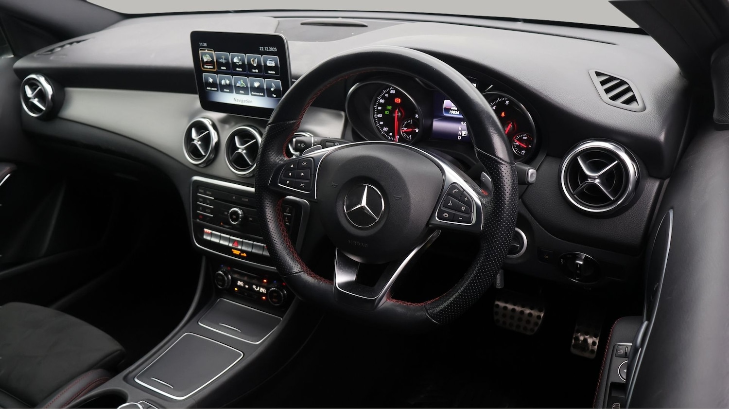 Used Mercedes-Benz GLA 2020 for sale - 77240253: Photo 9