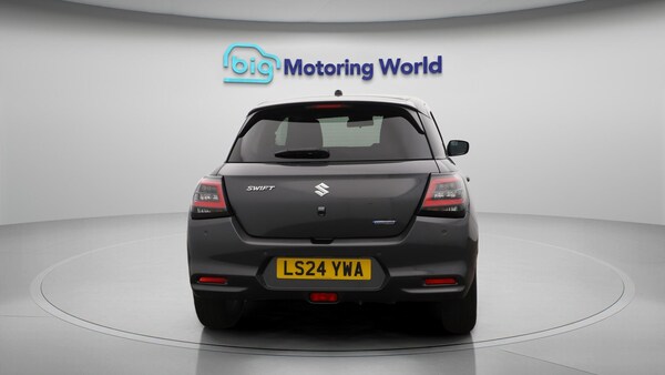 Used Suzuki Swift 2024 for sale - 76307206: Photo 7