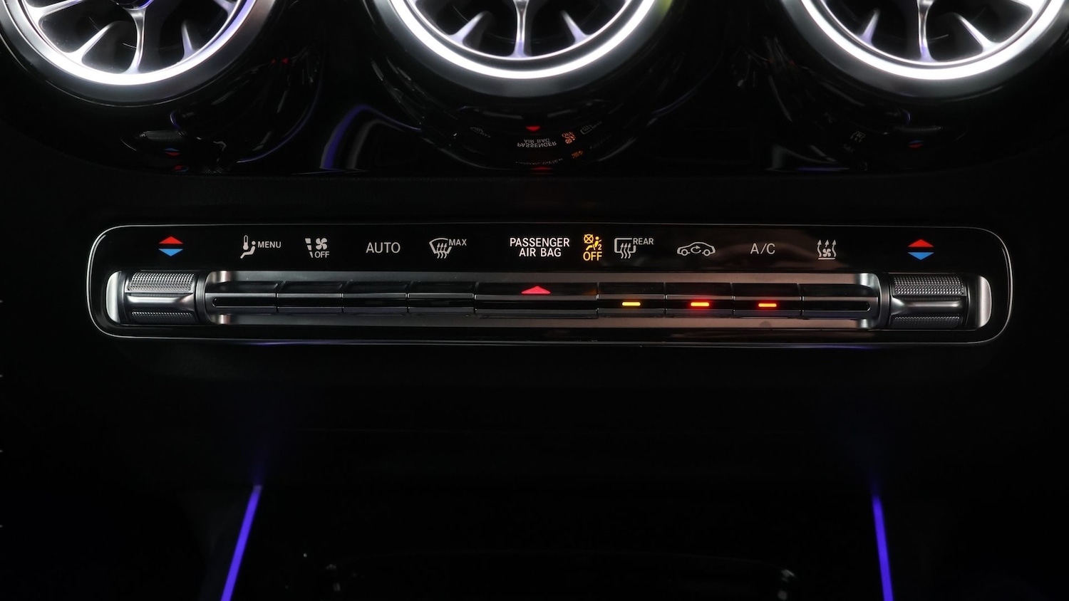 Used Mercedes-Benz EQA 2023 for sale - 77688950: Photo 11