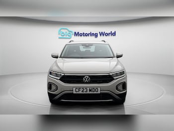 Used Volkswagen T-Roc 2023 for sale - 79423563: Photo
