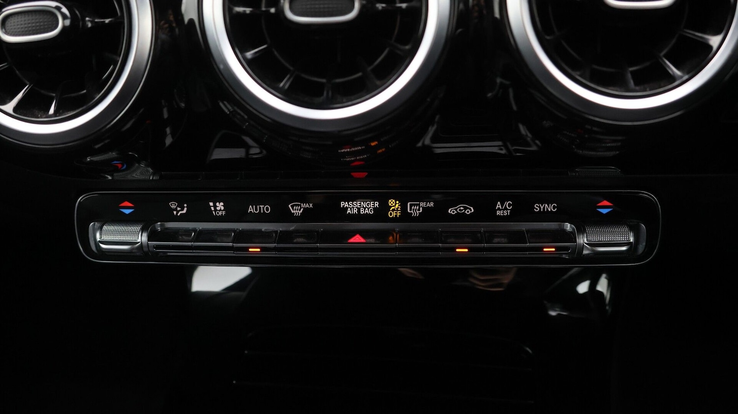 Used Mercedes-Benz CLA 2019 for sale - 77616516: Photo 12