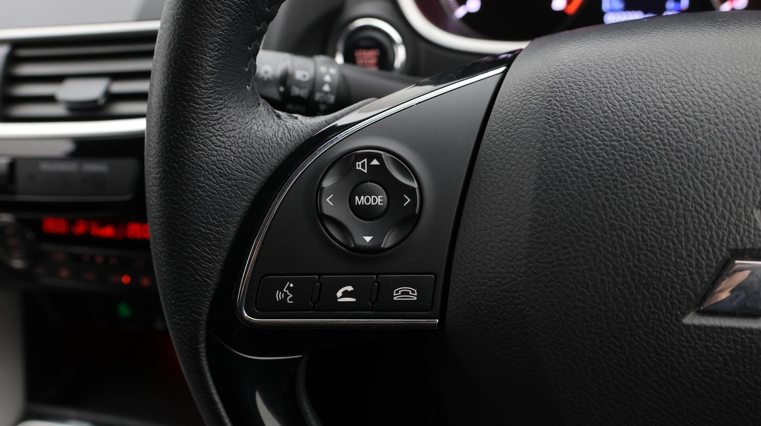 Used Mitsubishi Eclipse Cross 2019 for sale - 76513002: Photo 24