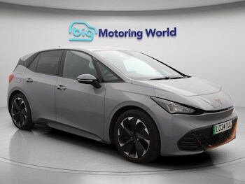 2024 (24) - e-Boost 58kWh V2 Hatchback 5dr Electric Auto (230 ps)