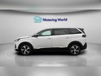 Used Peugeot 5008 2023 for sale - 79851935: Photo