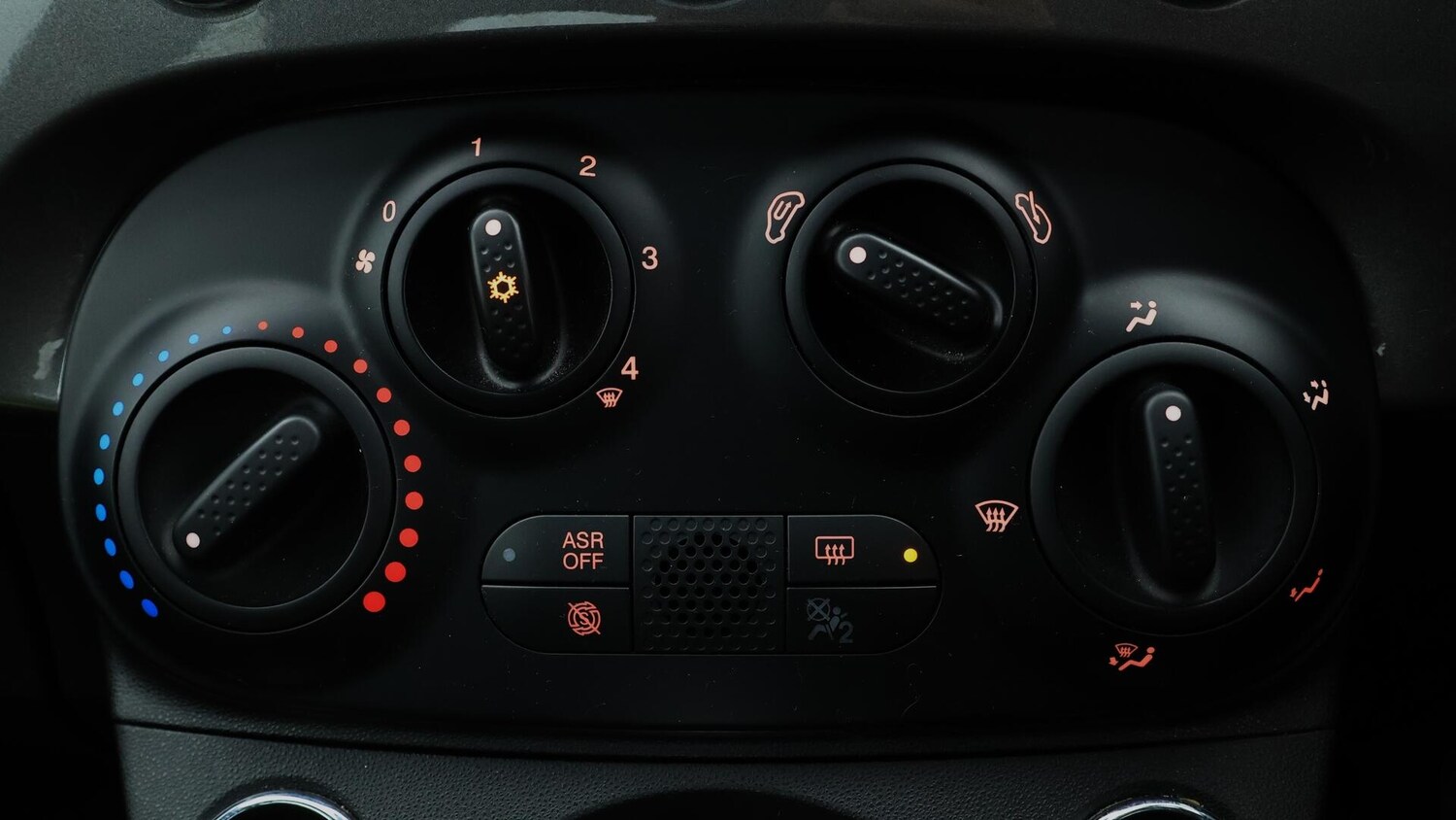 Used Fiat 500 2023 for sale - 75990910: Photo 13