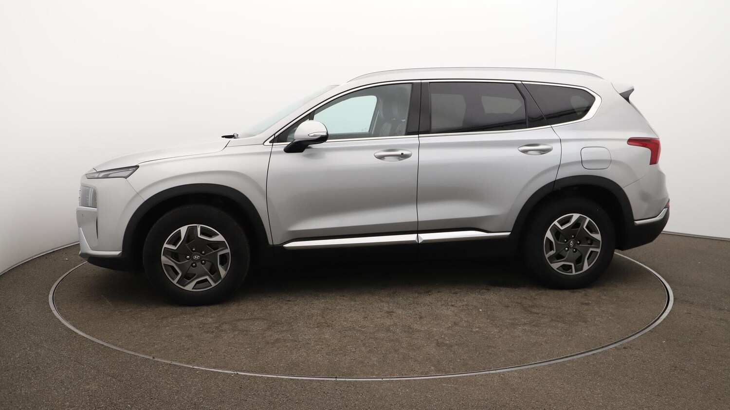 Used Hyundai Santa Fe 2023 for sale - 76071751: Photo 69