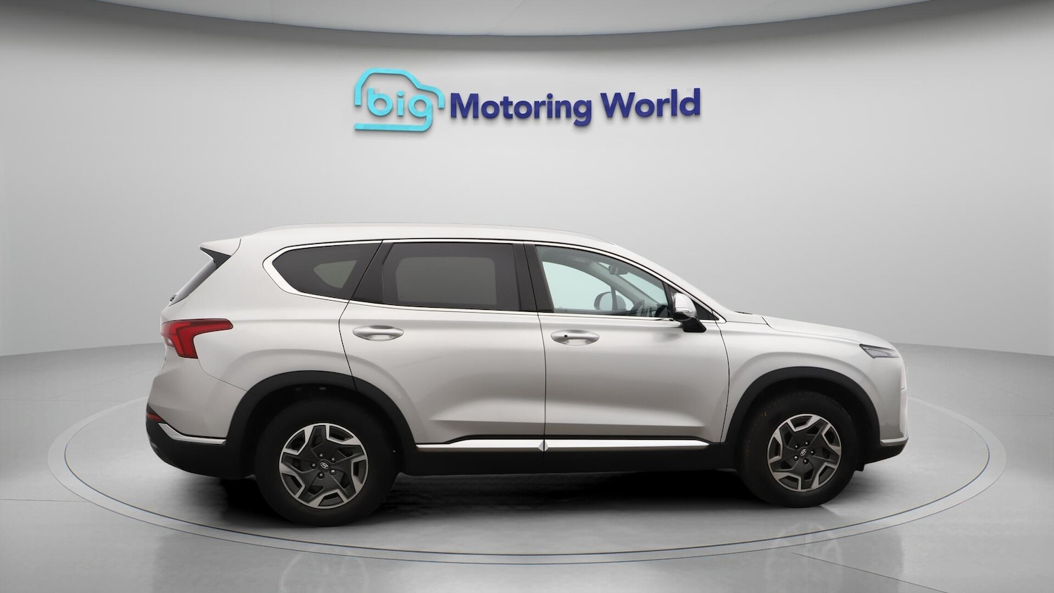 Used Hyundai Santa Fe 2023 for sale - 76071751: Photo 9