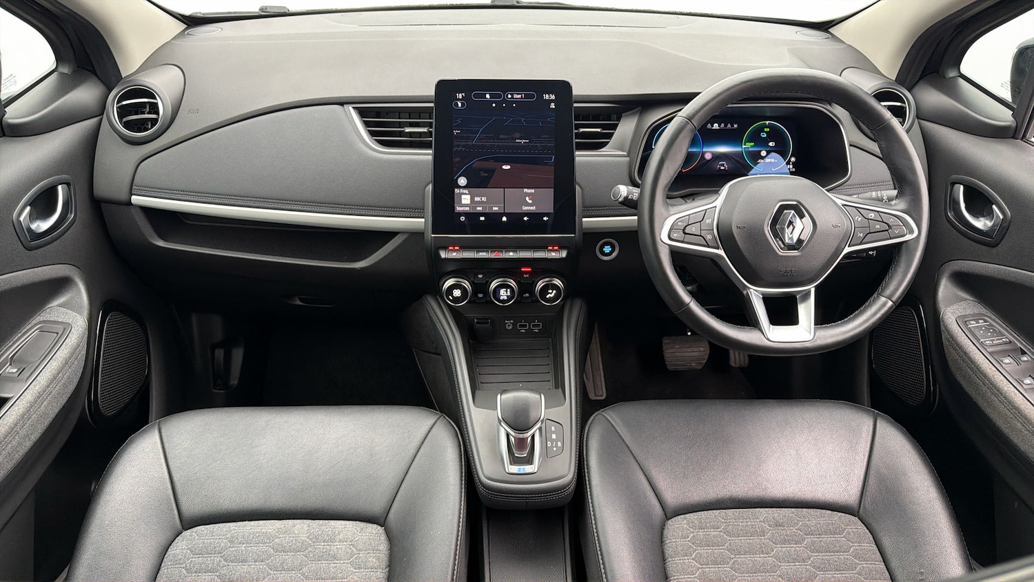 Used Renault Zoe 2022 for sale - 77947208: Photo 12