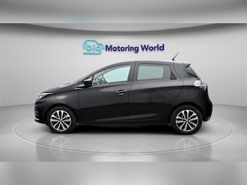 Used Renault Zoe 2022 for sale - 77947208: Photo