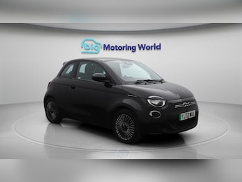 Used Fiat 500e 2022 for sale - 76689501: Photo