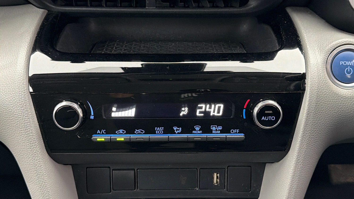 Used Toyota Yaris Cross 2022 for sale - 77903754: Photo 11