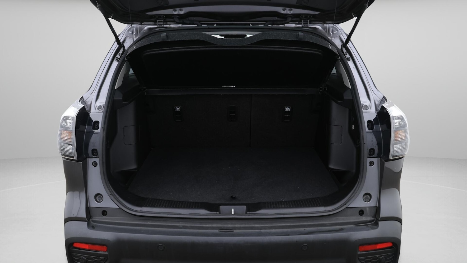 Used Suzuki SX4 S-Cross 2023 for sale - 76371739: Photo 18