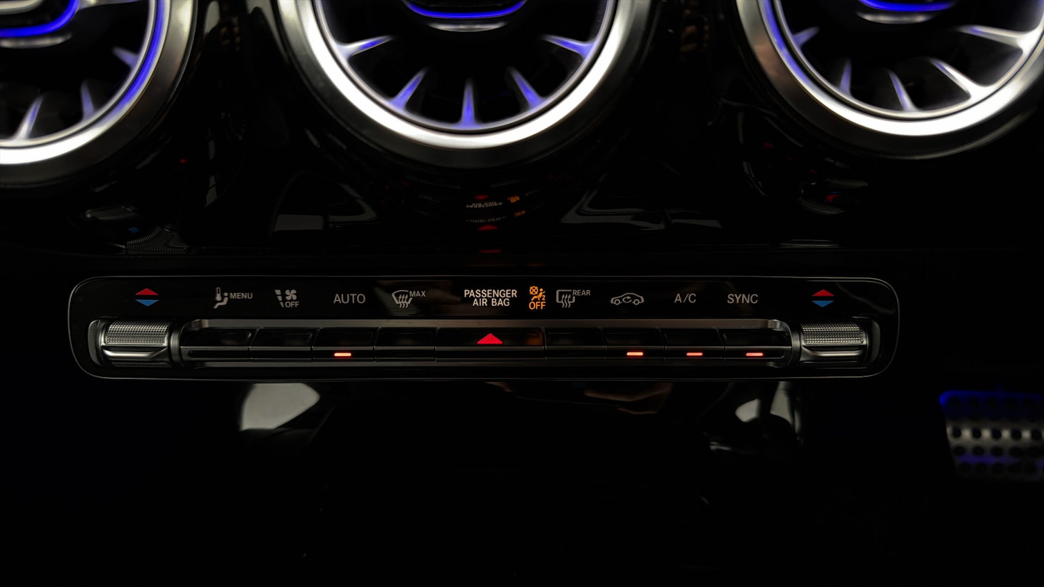 Used Mercedes-Benz CLA 2023 for sale - 77954199: Photo 11