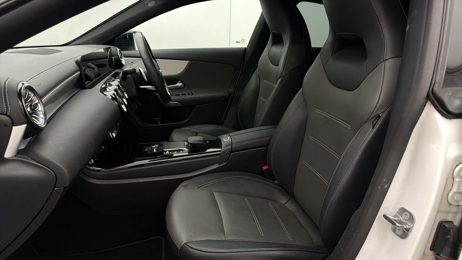 Used Mercedes-Benz CLA 2023 for sale - 77954199: Photo 13