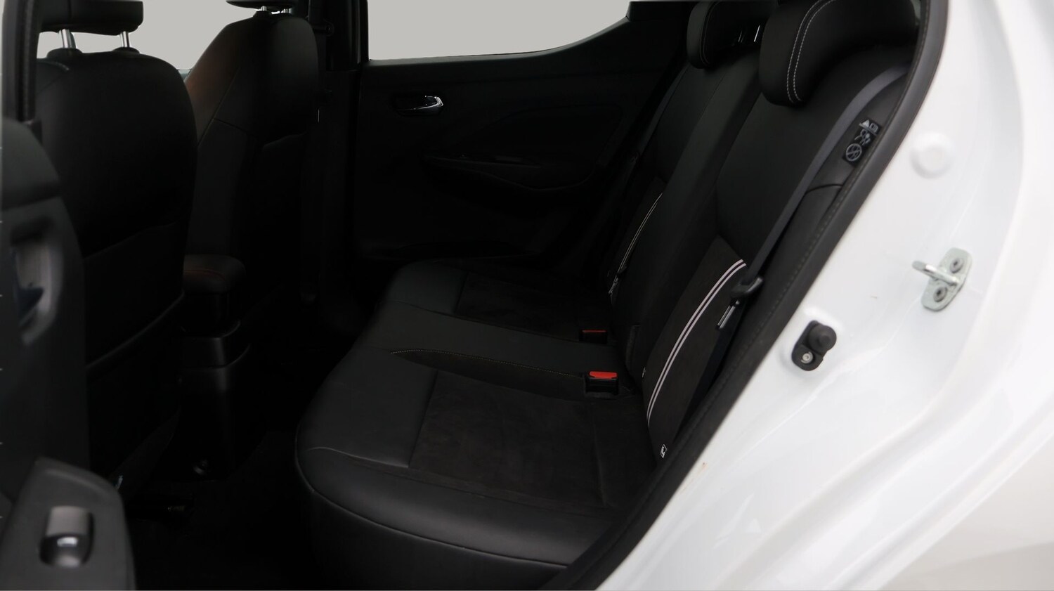 Used Nissan Micra for sale - 77501275: Photo 16