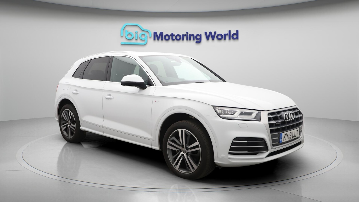 Used Audi Q5 2019 for sale - 76658134: Photo 2