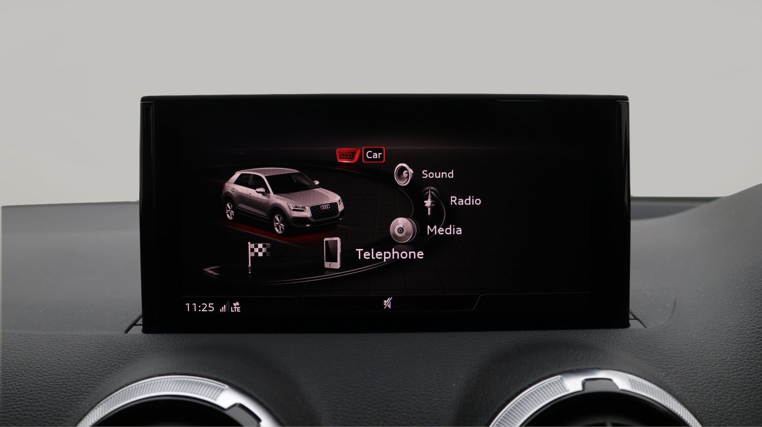 Used Audi Q2 for sale - 77674560: Photo 11