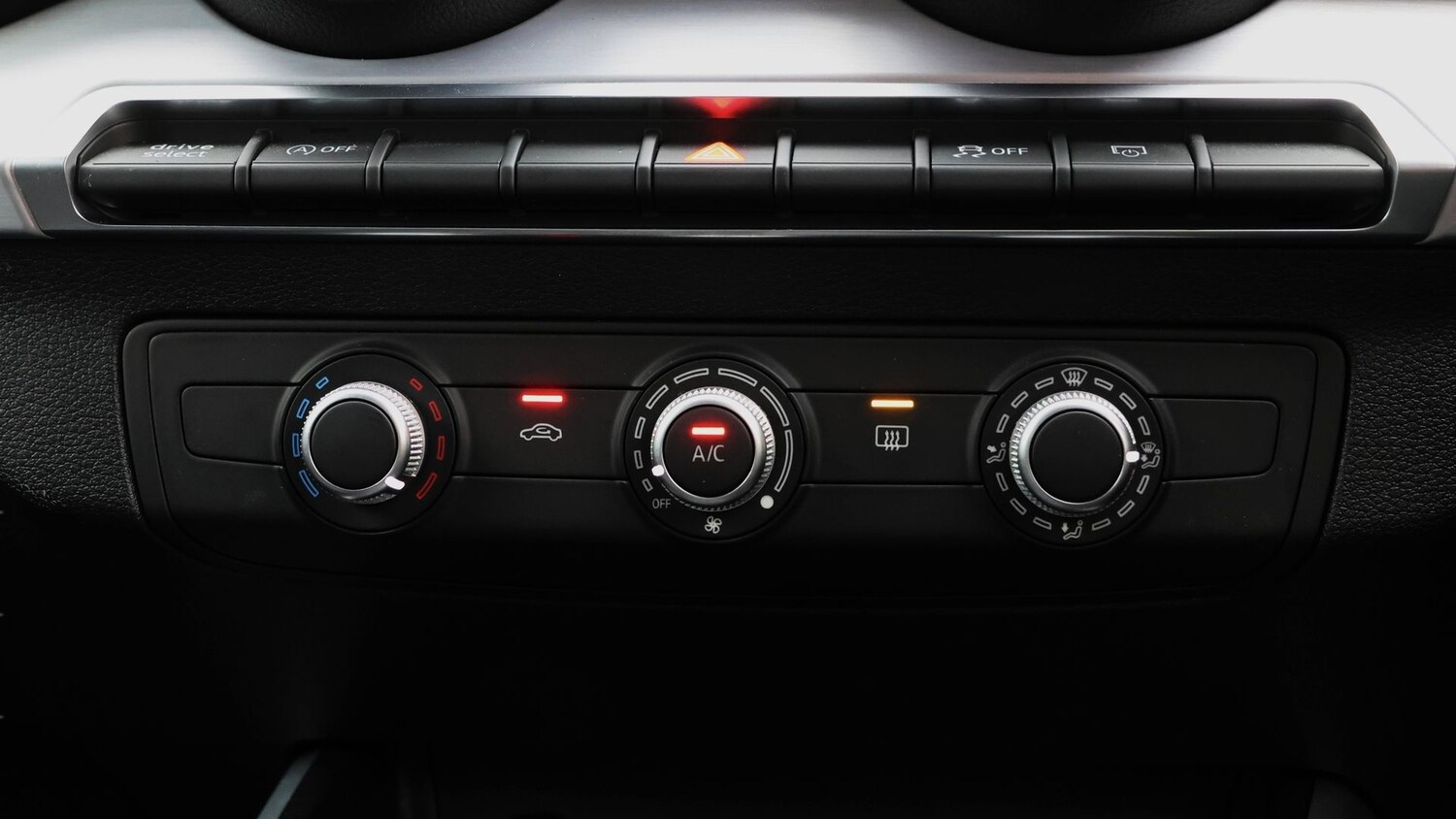 Used Audi Q2 for sale - 77674560: Photo 12