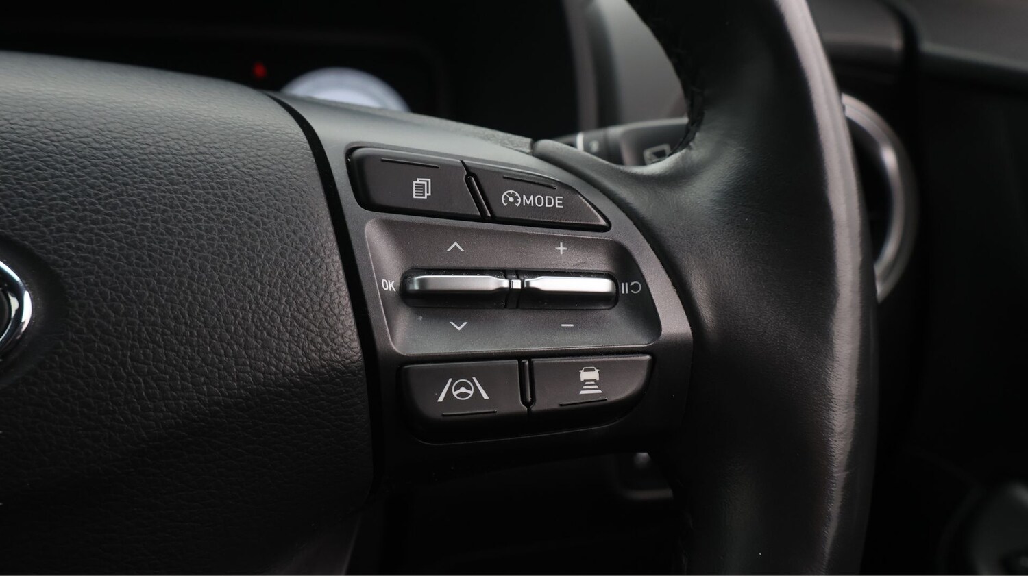 Used Hyundai KONA 2021 for sale - 77248075: Photo 25