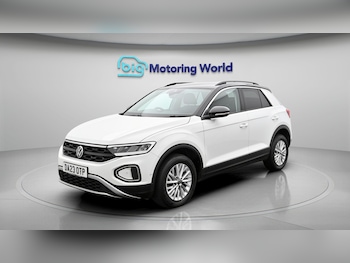 Used Volkswagen T-Roc 2023 for sale - 78627870: Photo