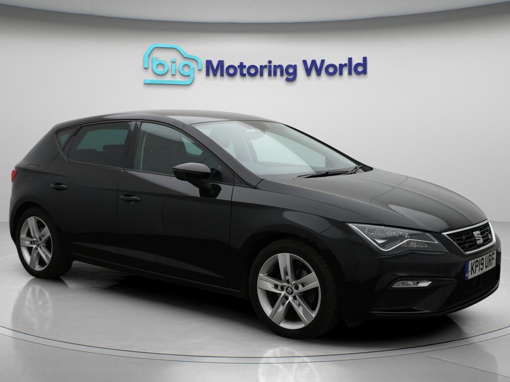 Used SEAT Leon 2019 for sale - 76371709: Photo 1
