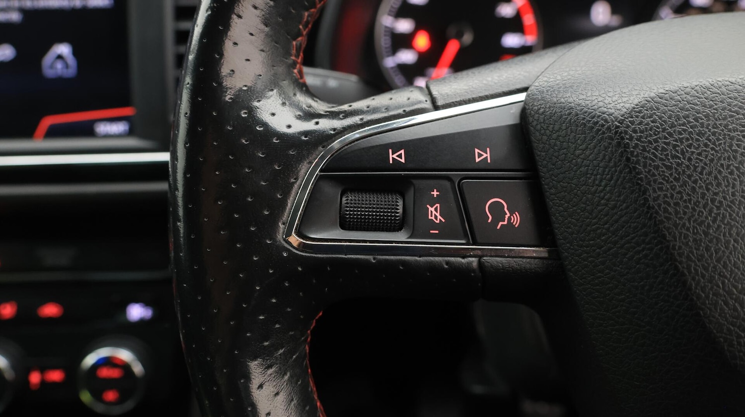 Used SEAT Leon 2019 for sale - 76371709: Photo 23