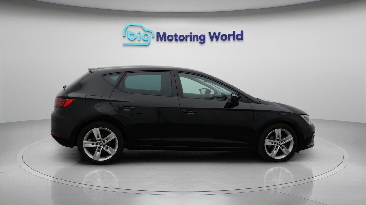 Used SEAT Leon 2019 for sale - 76371709: Photo 9
