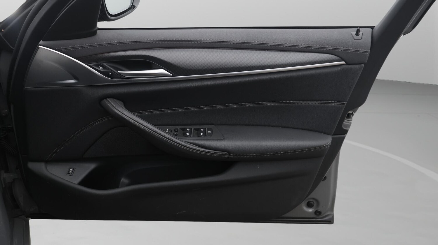 Used BMW 5 Series 2021 for sale - 76561746: Photo 16