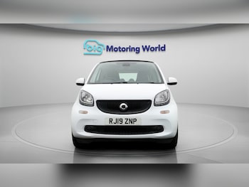 Used smart fortwo 2019 for sale - 78433525: Photo