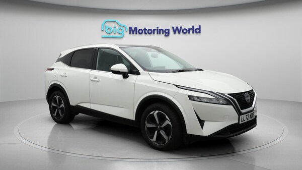 Used Nissan Qashqai 2022 for sale - 76188708: Photo 2