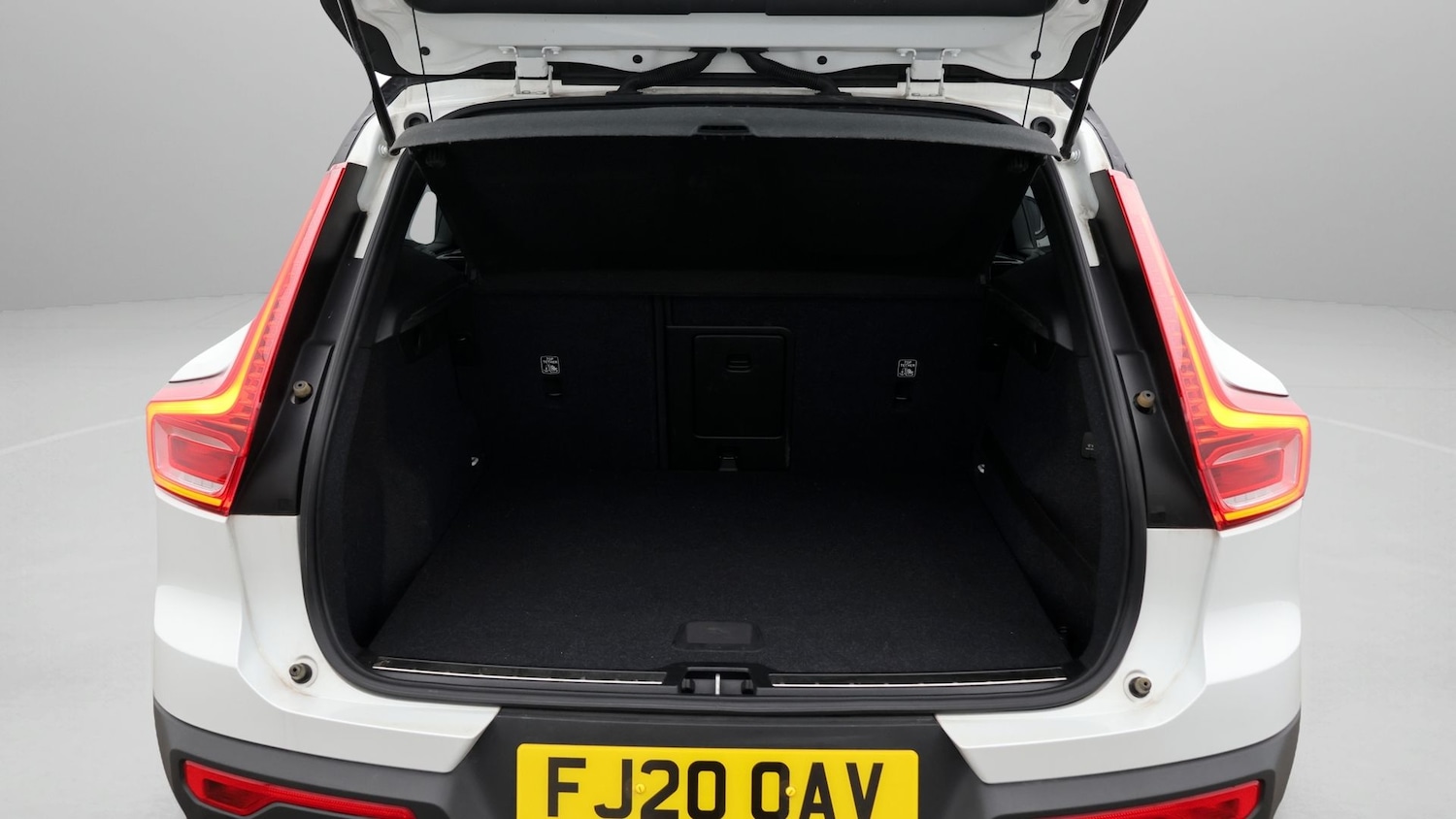 Used Volvo XC40 2020 for sale - 77335965: Photo 17