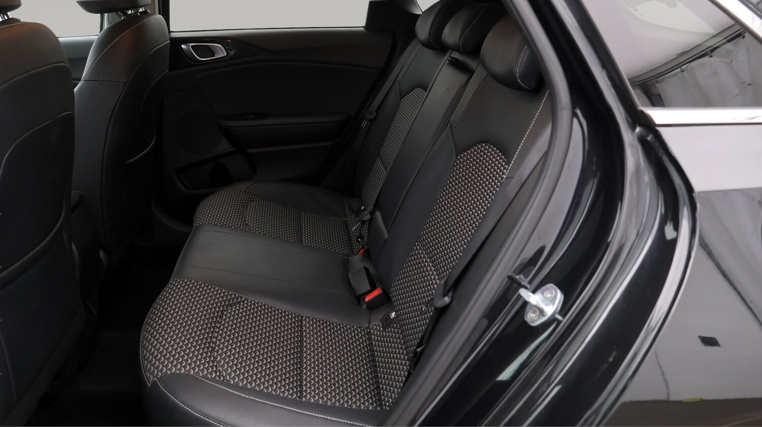 Used Kia Ceed 2023 for sale - 77758179: Photo 16