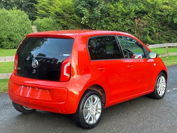 Used Volkswagen up! 2014 for sale - 76718983: Photo